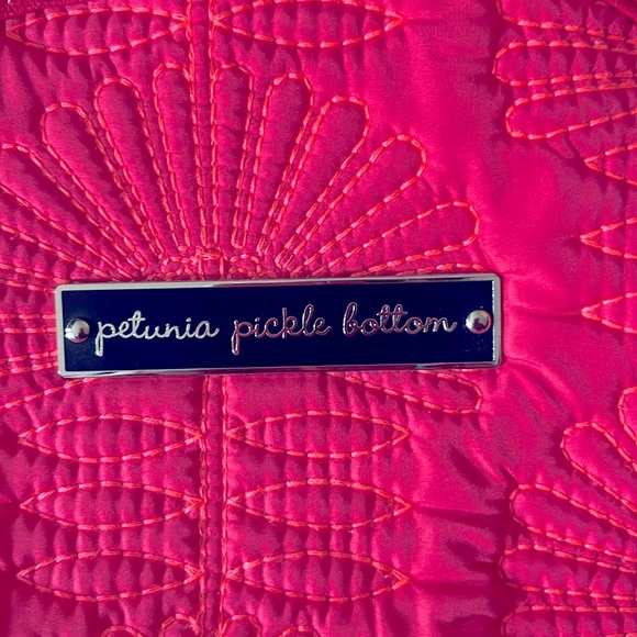 Petunia Pickle Bottom Sashay Satchel/Backpack Diaper Bag. - Picture 5 of 5